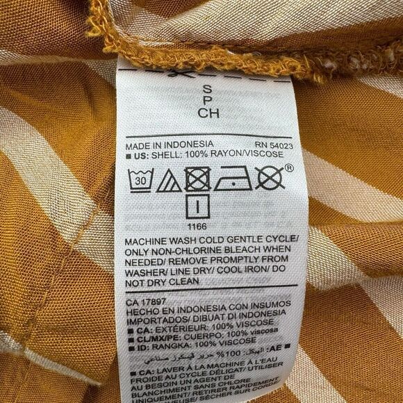 Old Navy Yellow White Striped Sleeveless Shirt Size Small - Picture 4 of 7